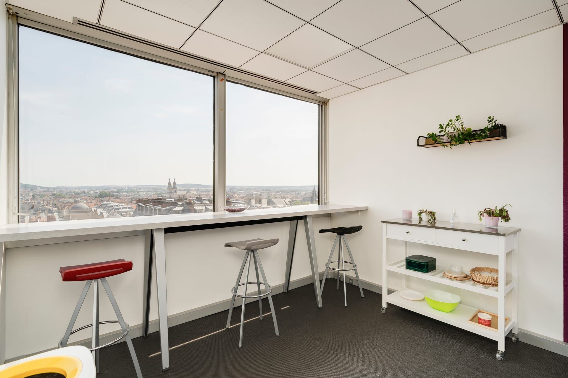 Vue panoramique sur Nancy depuis l'espace détente du 9e étage de la Tour Thiers